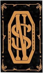 LES ANIMAUX FANTASTIQUES -  BANNIÈRE DE L'EMBLÈME DE NEWT SCAMANDER