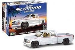 REVELL -  1/25 - CHEVROLET SILVERADO 1999 STREET PICKUP 14538