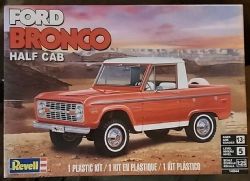 REVELL -  1/25 - FORD BRONCO HALH CAB 14544