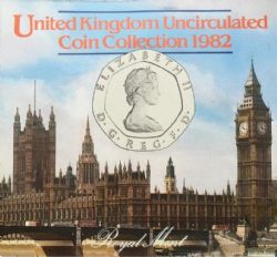 ROYAL MINT -  COLLECTION DE PIÈCES NON CIRCULÉES DU ROYAUME-UNI 1982 -  PIÈCES DU ROYAUME-UNI