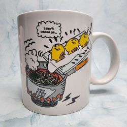 SANRIO -  TRÈS GRANDE TASSE DE GUDETAMA 