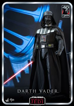 STAR WARS -  FIGURE À L'ÉCHELLE 1/6 DE DARTH VADER 40E ANNIVERSAIRE LE RETOUR DU JEDI -  HOT TOYS