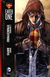 SUPERMAN -  EARTH ONE HC