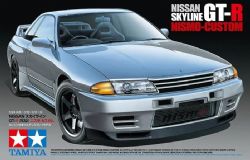 TAMIYA -  1/24 - NISSAN SKYLINE GT-R (R32) NISMO CUSTOM 24341