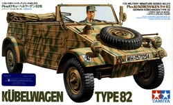 TAMIYA -  1/35 - VOLKSWAGEN KUBELWAGEN TYPE 82 1/35 -  VÉHICULE MILITAIRE 35213