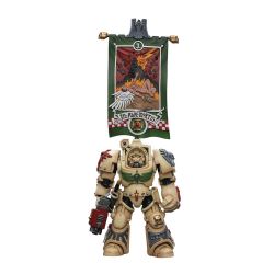 WARHAMMER 40K -  FIGURINE DE DARK ANGELS DEATHWING ANCIENT WITH COMPANY BANNER - ÉCHELLE 1/18 -  JOYTOY