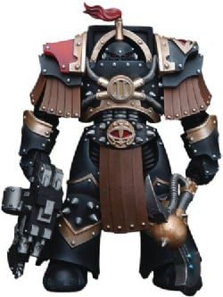 WARHAMMER 40K -  FIGURINE DE SONS OF HORUS JUSTAERIN TERMINATOR SQUAD JUSTAERIN WITH CARSORAN POWER AXE - ÉCHELLE 1/18 -  JOYTOY