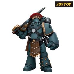 WARHAMMER 40K -  FIGURINE DE SONS OF HORUS MKIV TACTICAL SQUAD SERGEANT WITH POWER FIST - ÉCHELLE 1/18 -  JOYTOY