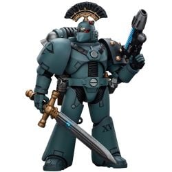 WARHAMMER 40K -  FIGURINE DE SONS OF HORUS MKVI TACTICAL SQUAD SERGEANT WITH POWER SWORD - ÉCHELLE 1/18 -  JOYTOY